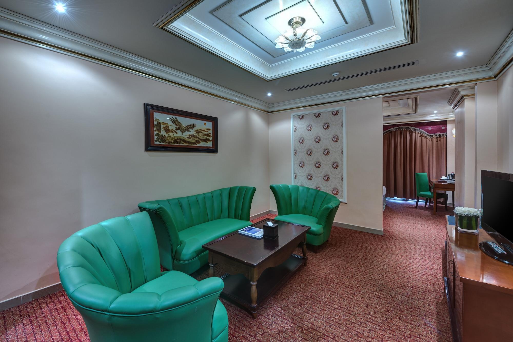 Sahara Beach Resort & Spa Sharjah Exterior foto Suite room