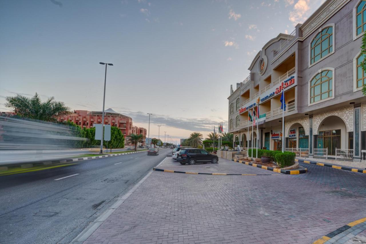 Sahara Beach Resort & Spa Sharjah Exterior foto Al Qusais